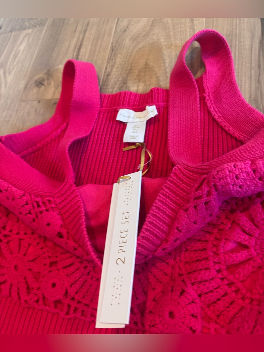 House of Harlow 1960 NWT Hot Pink Crochet Two-Piece Set Size Small - Picture 8 of 8